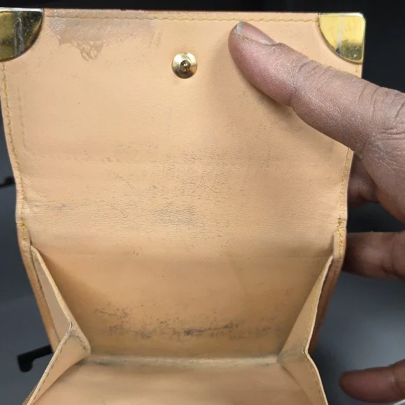 LV WALLET GOOD PRELOVED CONDITION - Picture 5 of 10